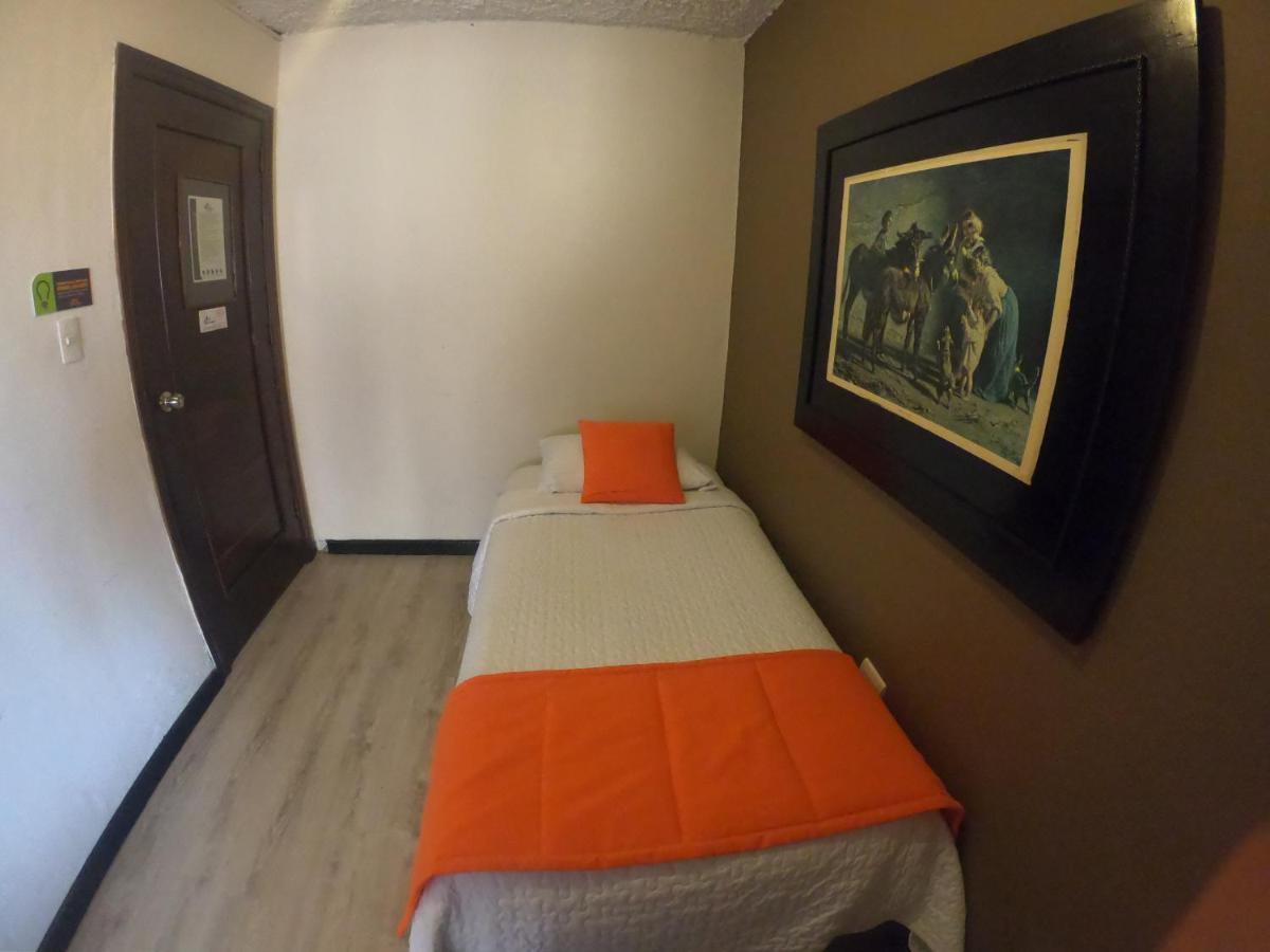 Hotel Catedral Cuenca By Pshotels Ngoại thất bức ảnh