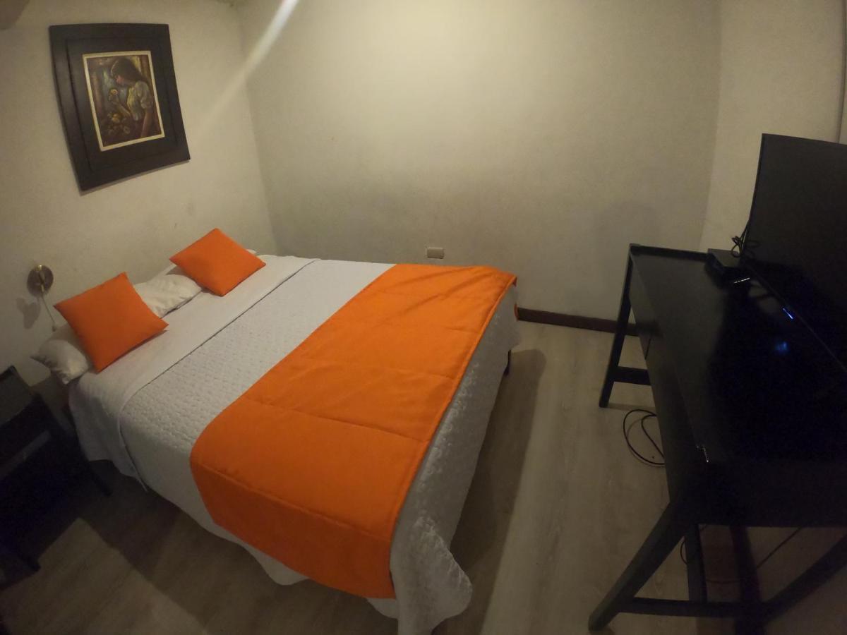 Hotel Catedral Cuenca By Pshotels Ngoại thất bức ảnh